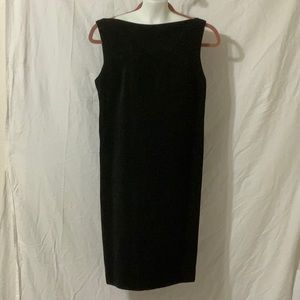 Sleeveless dress